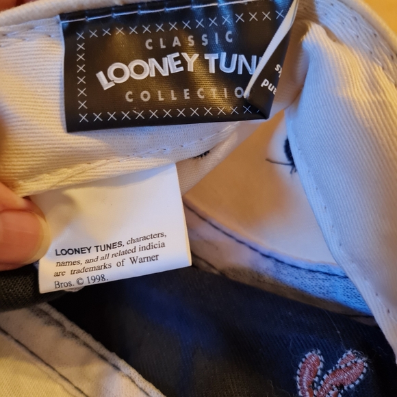 Vintage Warner Bros. Taz Kids Cap - Black and White in good condition, cotton - Picture 4 of 5